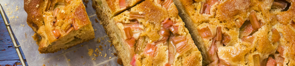 Rhubarb Spiced Cake