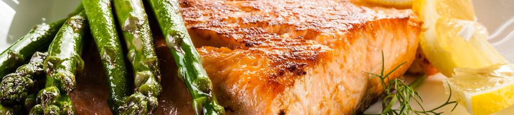 Lemon Crusted Salmon and Asparagus