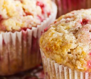 raspberry and white chocolate muffins, summer holidays, summer cooking classes, children's cookery classes