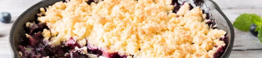 Bramley apple and blackberry crumble