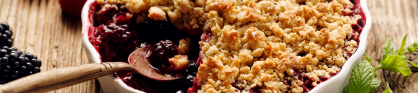 apple and blackberry crumble