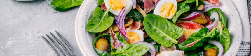 spinach salad with rhubarb dressing