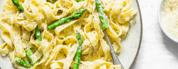 creamy asparagus pasta