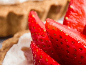 strawberry cheesecake tart