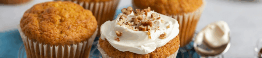 ROW feature image size (6) pumpkin cupcakes