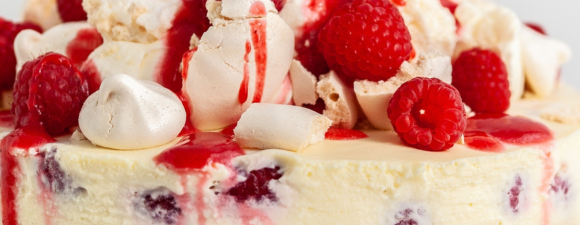 strawberry eton mess cheesecake