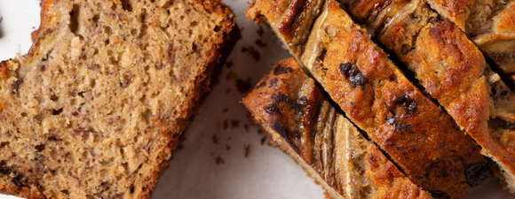 cinnamon chocolate and banana cake